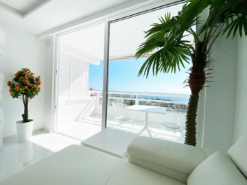 1 Bed  Flat / Apartment for Sale, Playa de las Americas, Tenerife, Tenerife - PT-PW-438