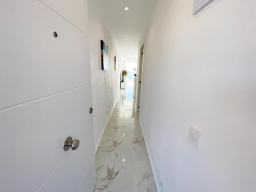 1 Bed  Flat / Apartment for Sale, Playa de las Americas, Tenerife, Tenerife - PT-PW-438