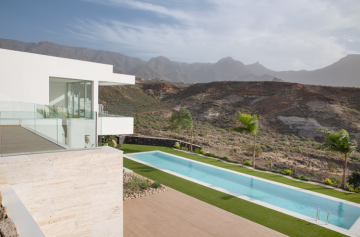 5 Bed  Villa/House for Sale, Adeje, Tenerife - PT-PW-455