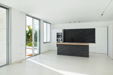 5 Bed  Villa/House for Sale, Adeje, Tenerife - PT-PW-455