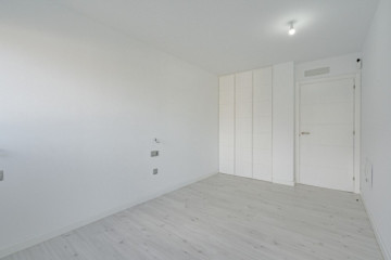 3 Bed  Flat / Apartment for Sale, Santa Cruz de Tenerife, Tenerife - PT-PW-457