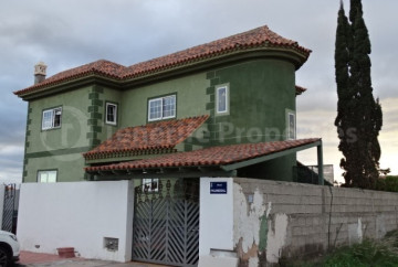 4 Bed  Villa/House for Sale, Costa del Silencio, Las Rosas, Tenerife - TP-27018