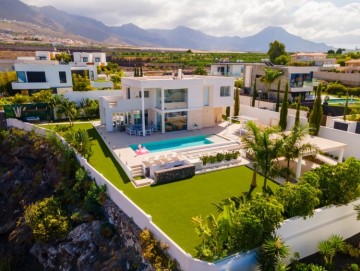 4 Bed  Villa/House for Sale, Playa Paraiso, Adeje, Tenerife - MP-V0796-4