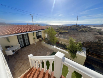 3 Bed  Villa/House for Sale, El Medano, Granadilla de Abona, Tenerife - MP-V0787-3