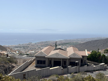 5 Bed  Villa/House for Sale, Roque del Conde, Adeje, Tenerife - MP-V0760-5