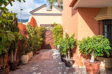 4 Bed  Villa/House for Sale, El Galeon, Adeje, Tenerife - MP-V0756-5C