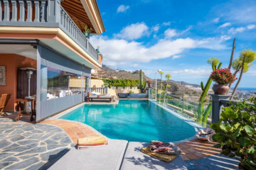 4 Bed  Villa/House for Sale, El Galeon, Adeje, Tenerife - MP-V0756-5C
