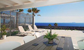 7 Bed  Villa/House for Sale, Playa Blanca, Lanzarote - LA-PB036s