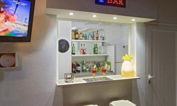 7 Bed  Villa/House for Sale, Playa Blanca, Lanzarote - LA-PB036s