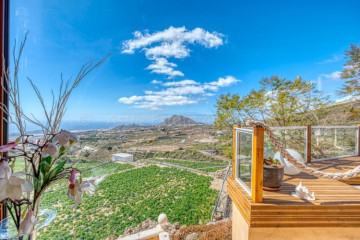 6 Bed  Villa/House for Sale, San Miguel De Abona, Tenerife - AZ-1759