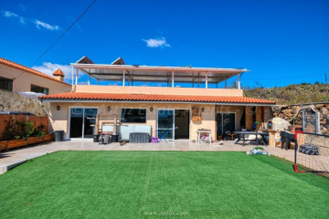 6 Bed  Villa/House for Sale, San Miguel De Abona, Tenerife - AZ-1759