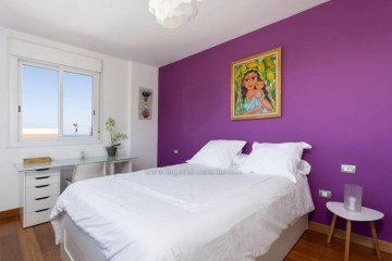 7 Bed  Villa/House for Sale, Puerto de la Cruz, Tenerife - IC-VCH11453