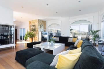 7 Bed  Villa/House for Sale, Puerto de la Cruz, Tenerife - IC-VCH11453