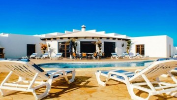 5 Bed  Villa/House for Sale, Guime, Lanzarote - LA-LA2011s