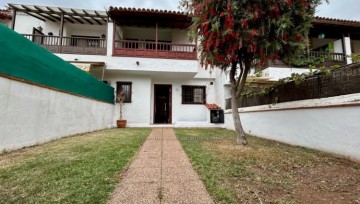 3 Bed  Villa/House to Rent, Puerto de la Cruz, Tenerife - IC-AAD11469