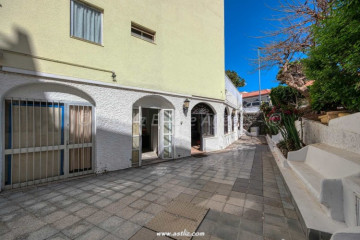  Commercial for Sale, Acantilados De Los Gigantes, Santiago Del Teide, Tenerife - AZ-1767