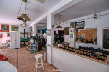  Commercial for Sale, Acantilados De Los Gigantes, Santiago Del Teide, Tenerife - AZ-1767