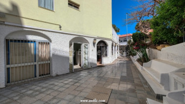  Commercial for Sale, Acantilados De Los Gigantes, Santiago Del Teide, Tenerife - AZ-1767