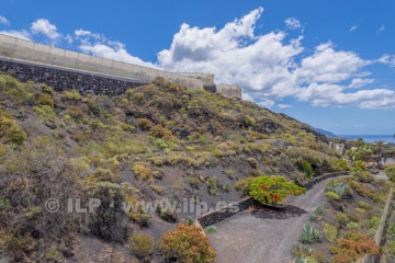 2 Bed  Villa/House for Sale, Puerto Naos, Los Llanos, La Palma - LP-L662