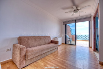 2 Bed  Flat / Apartment for Sale, Puerto De Santiago, Santiago Del Teide, Tenerife - AZ-1775