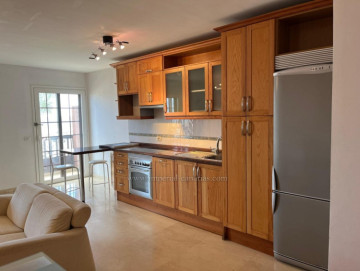 2 Bed  Flat / Apartment to Rent, Puerto de la Cruz, Tenerife - IC-API11503