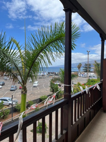 2 Bed  Flat / Apartment to Rent, Puerto de la Cruz, Tenerife - IC-API11503