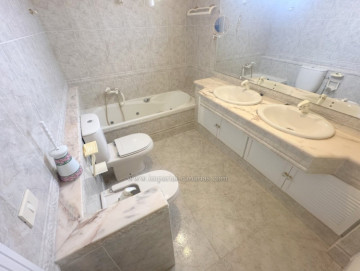 1 Bed  Flat / Apartment to Rent, Puerto de la Cruz, Tenerife - IC-AAT11507