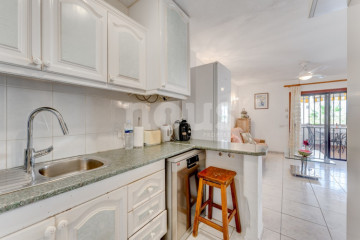 1 Bed  Flat / Apartment for Sale, Los Cristianos, Tenerife - NP-04151