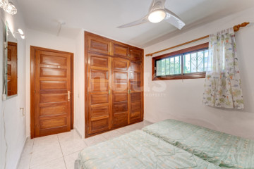 1 Bed  Flat / Apartment for Sale, Los Cristianos, Tenerife - NP-04151