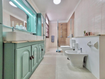 4 Bed  Flat / Apartment to Rent, Puerto de la Cruz, Tenerife - IC-API11513