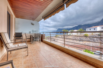 1 Bed  Flat / Apartment for Sale, Puerto De Santiago, Santiago Del Teide, Tenerife - AZ-1790