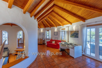 3 Bed  Villa/House for Sale, Tacande, El Paso, La Palma - LP-E802