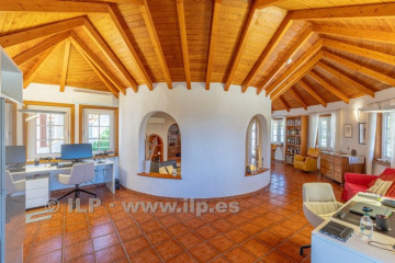3 Bed  Villa/House for Sale, Tacande, El Paso, La Palma - LP-E802