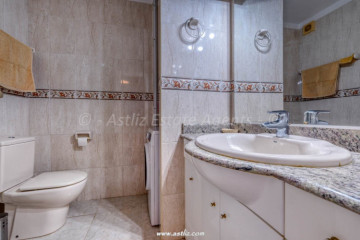 2 Bed  Flat / Apartment for Sale, Puerto De Santiago, Santiago Del Teide, Tenerife - AZ-1795