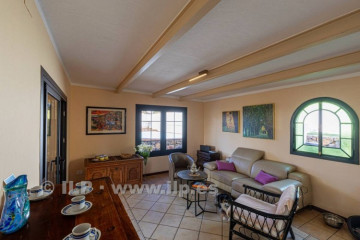 4 Bed  Villa/House for Sale, Tajuya, Los Llanos, La Palma - LP-L675