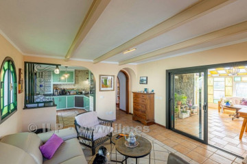 4 Bed  Villa/House for Sale, Tajuya, Los Llanos, La Palma - LP-L675