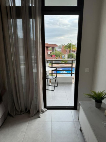 2 Bed  Flat / Apartment for Sale, Las Palmas, Playa del Inglés, Gran Canaria - OI-19069