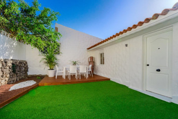 2 Bed  Villa/House for Sale, chayofa, Tenerife - PT-PW-478