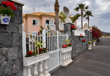 15 Bed  Villa/House for Sale, Santa Cruz de Tenerife, Tenerife - PT-PW-480