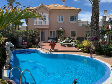 15 Bed  Villa/House for Sale, Santa Cruz de Tenerife, Tenerife - PT-PW-480