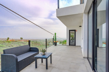 3 Bed  Villa/House for Sale, Santa cruz de tenerife, Tenerife - PT-PW-481