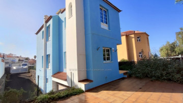 3 Bed  Villa/House for Sale, Puerto de la Cruz, Tenerife - IC-VCH11590