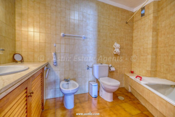 1 Bed  Flat / Apartment for Sale, Puerto De Santiago, Santiago Del Teide, Tenerife - AZ-1806