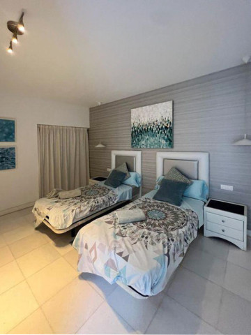 5 Bed  Villa/House for Sale, Playa del Duque, Adeje, Tenerife - MP-V0828-5C