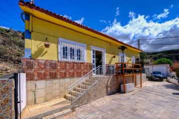 3 Bed  Villa/House for Sale, Tijoco Bajo, Adeje, Tenerife - AZ-1810