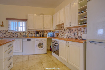 3 Bed  Villa/House for Sale, Tijoco Bajo, Adeje, Tenerife - AZ-1810