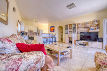 3 Bed  Villa/House for Sale, Tijoco Bajo, Adeje, Tenerife - AZ-1810