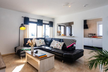 5 Bed  Villa/House for Sale, Playa Blanca, Lanzarote - LA-PB081