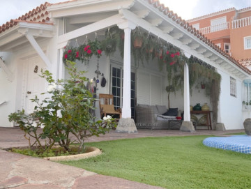3 Bed  Villa/House to Rent, El Sauzal, Tenerife - IC-ACH11623