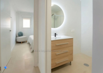 1 Bed  Flat / Apartment for Sale, Puerto de la Cruz, Tenerife - IC-VAP11636